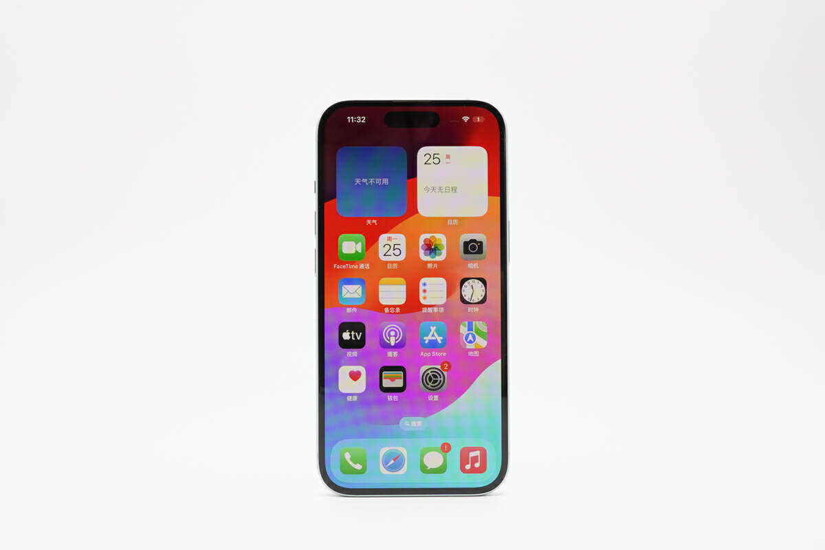 苹果全家桶充电器上阵,iPhone15 手机满电耗时测试-充电头网
